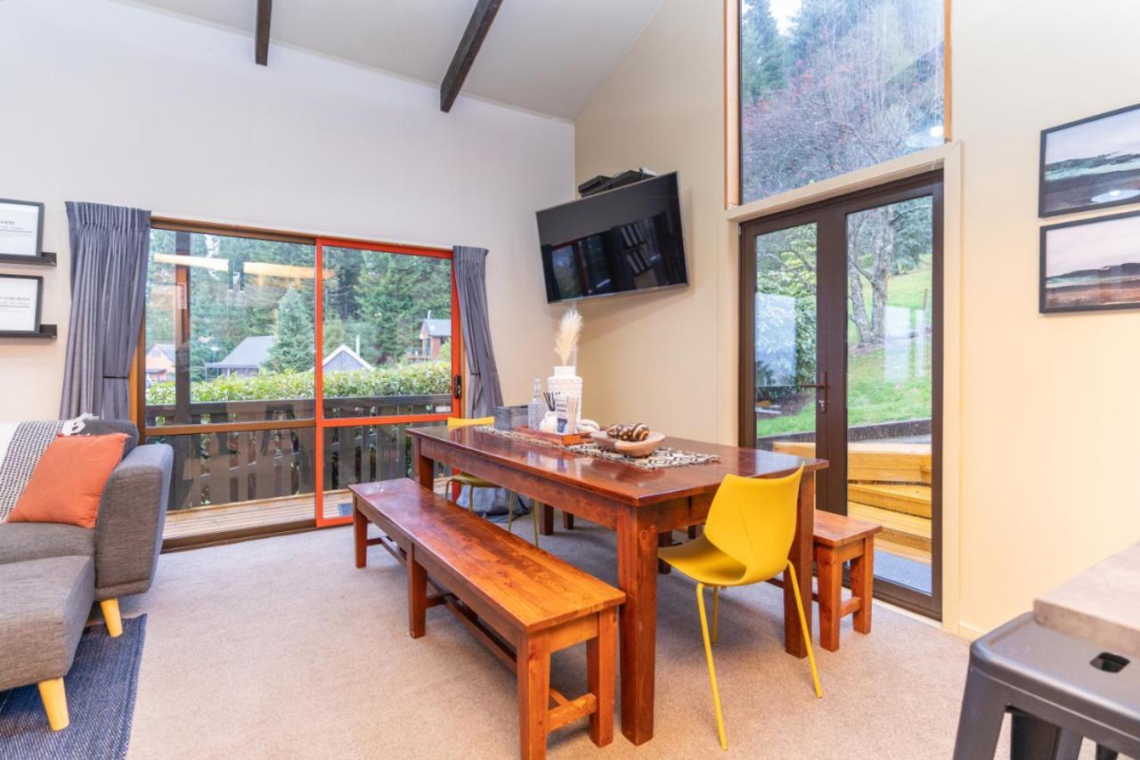 42A Alpine Avenue Villa Ханмер Спрингс Екстериор снимка